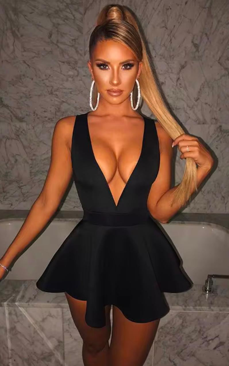 Sensual Chic Black
